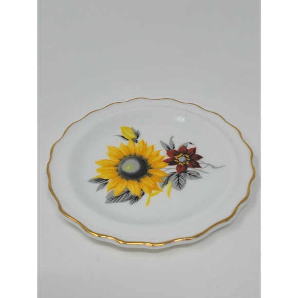 Royal Grafton Fine Bone China Floral Plates Set of 2 Gold Trim England - Picture 8 of 11